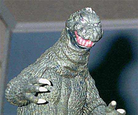 godzilla64a.jpg (105684 bytes)